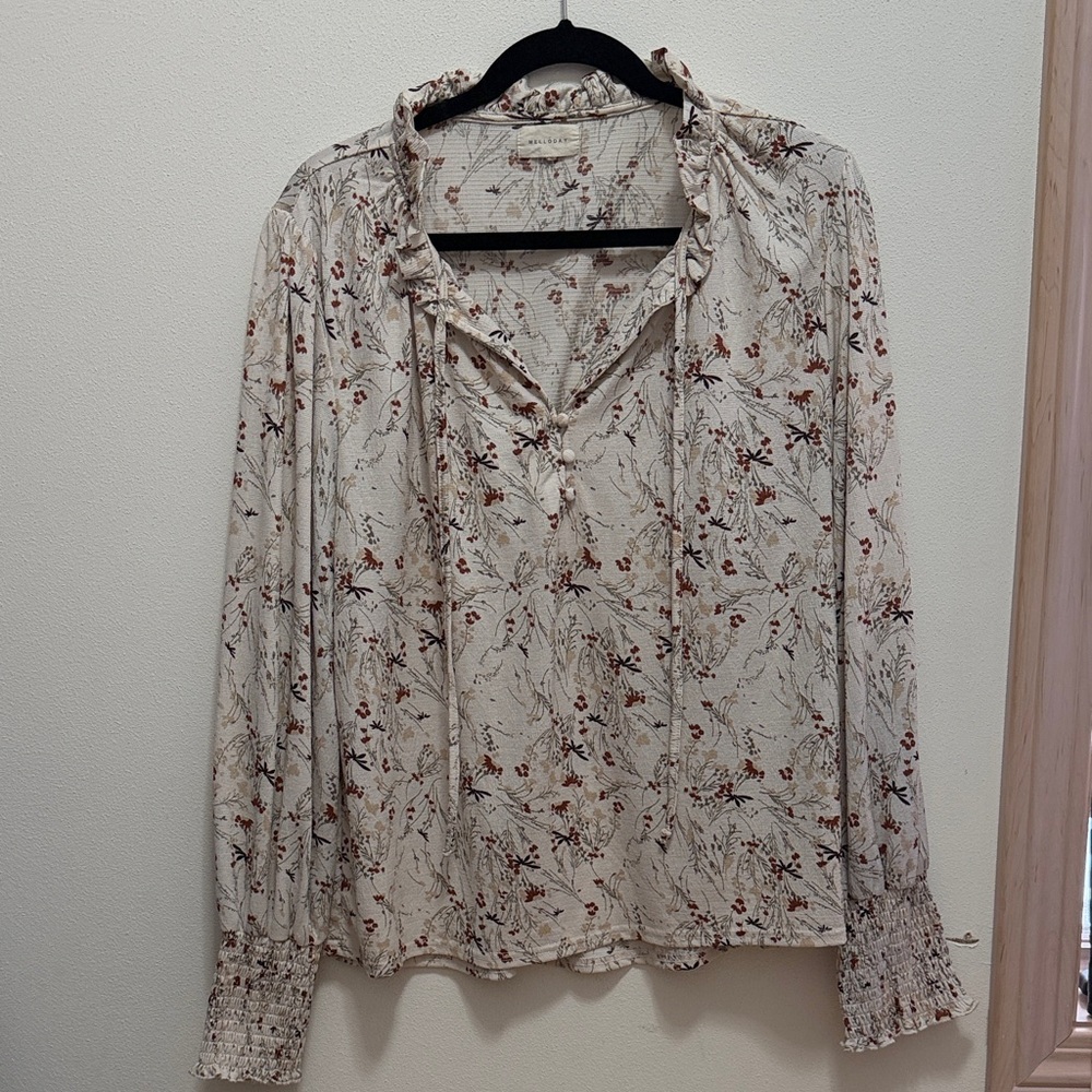MELLODAY Cream Floral Blouse